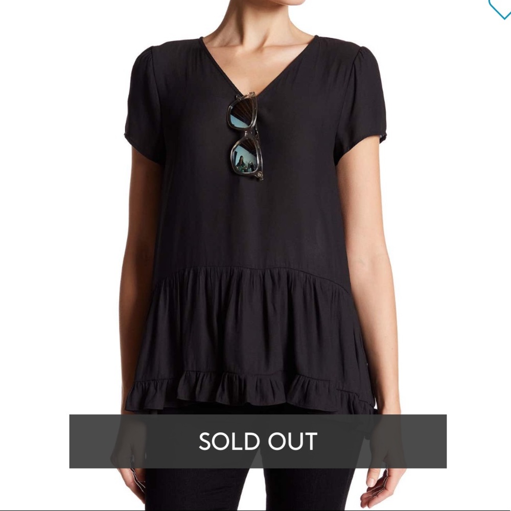 Ro & De black silky peplum top